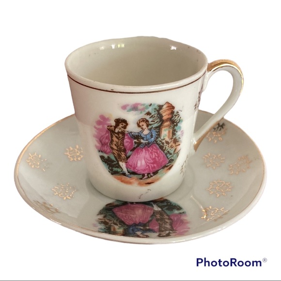 Set of 5 Vintage English Tea Cups and Saucers made in Japan. - Picture 2 of 13